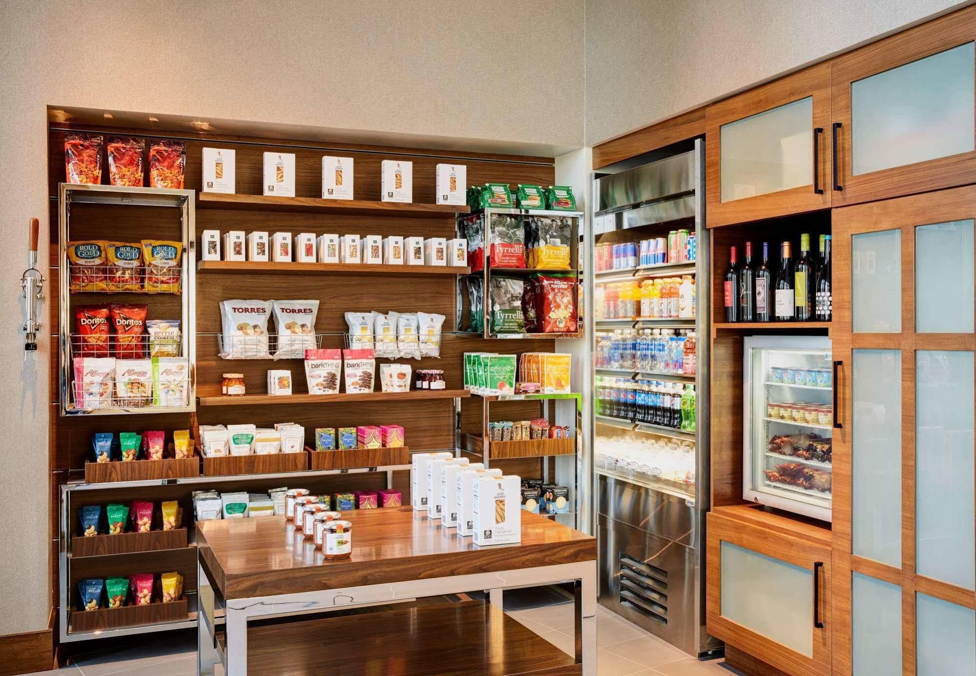 凤凰城天普/市中心万豪ac酒店 坦培 外观 照片